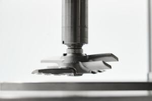 Close-up of industrial metal cutting tool with sharp edges – precision machining equipment for professional manufacturing applications.