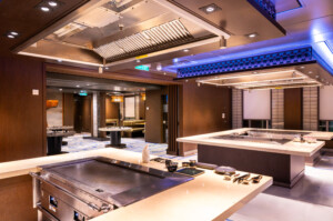Aroya restaurant